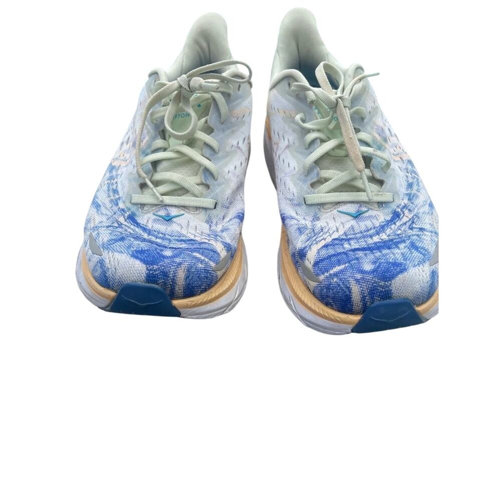 Hoka Clifton 8 Running Shoes – Men’s Size 8 (D Width)
